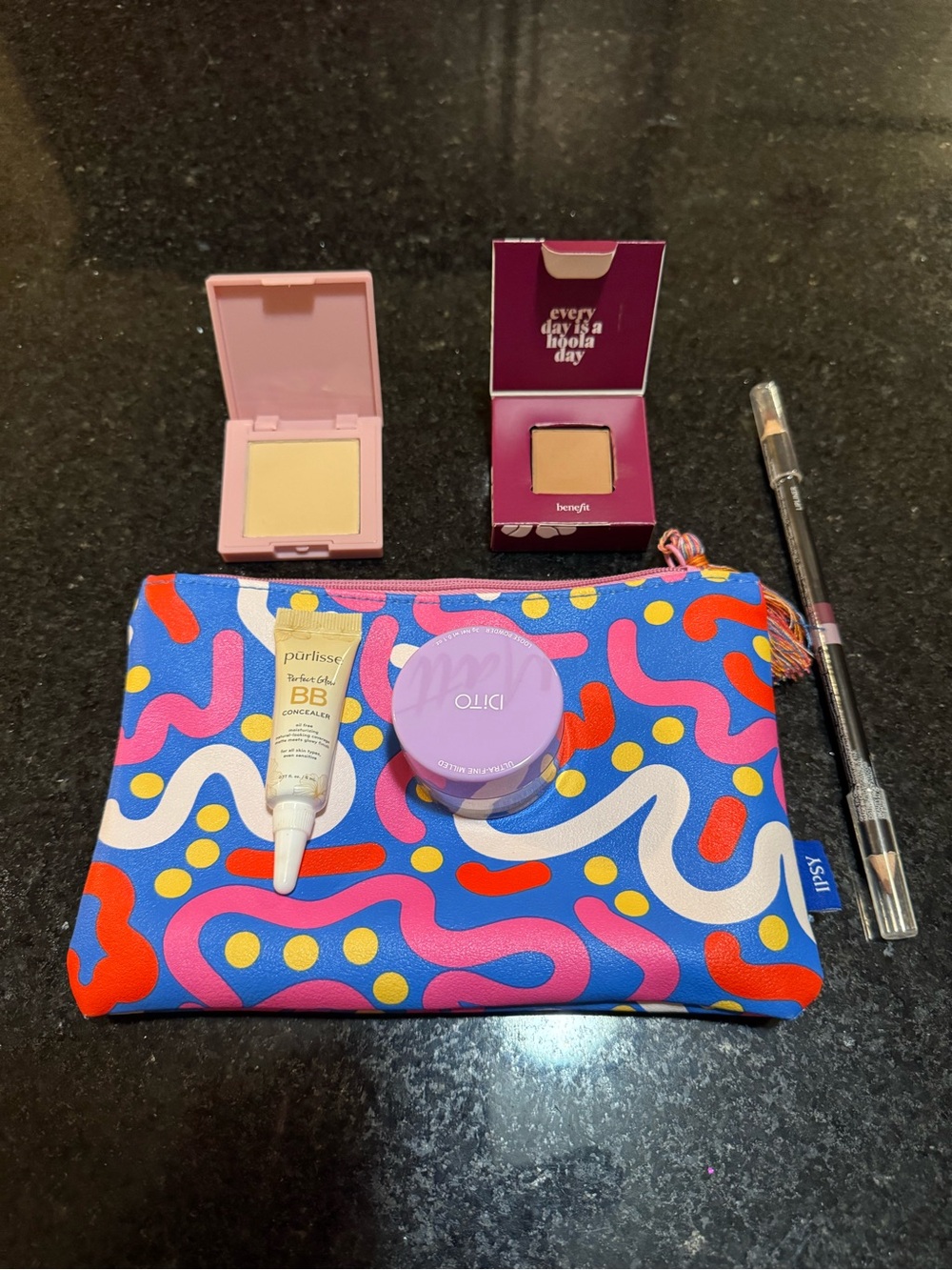 NEW Makeup Beauty Bundle w/Pouch - Picture 2 of 10